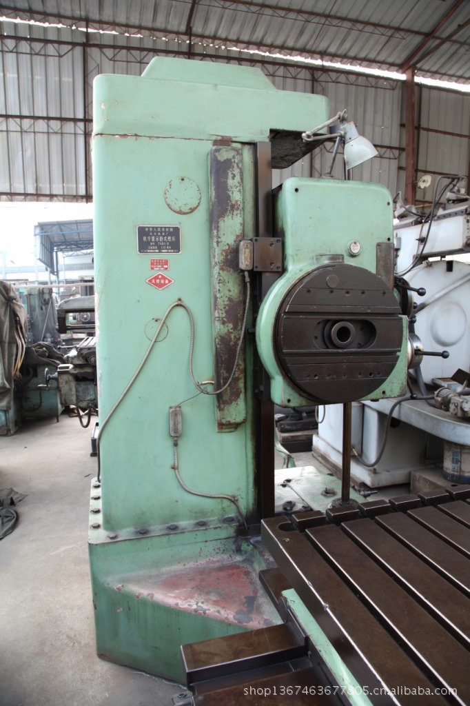 汉川机床厂 数字显示卧式镗床 tx611b 110mm