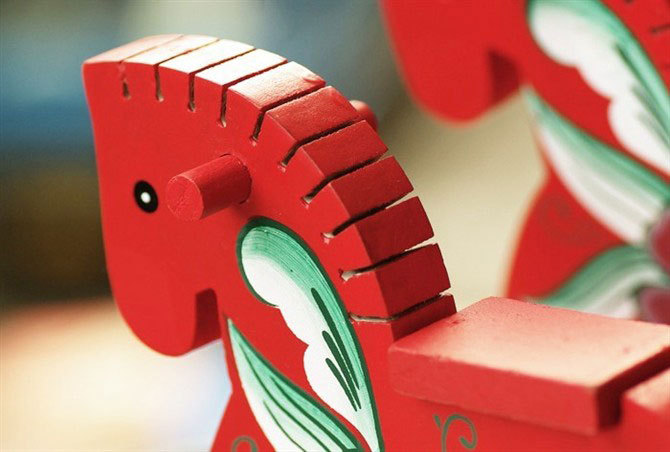 瑞典国宝 欧式原木彩绘 红色遥马 婚庆摆件 礼品摆件 木质彩绘