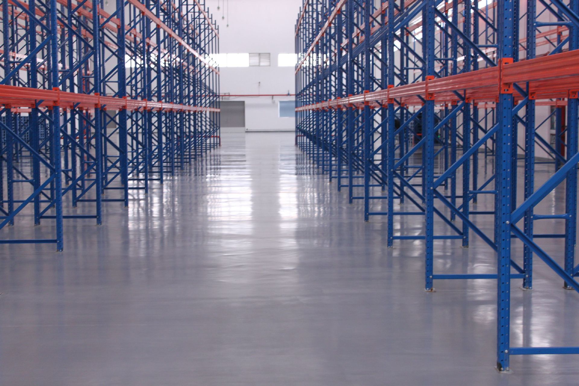 供应 上海金属骨料耐磨地坪 耐磨地坪 地坪材料