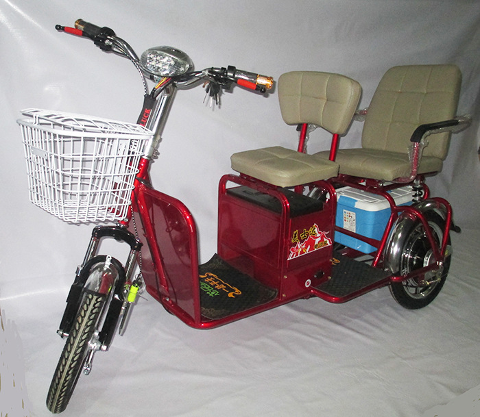 鑫旭洋轻便型电动三轮车 红色小巴士电动三轮车 老年人电动三轮车