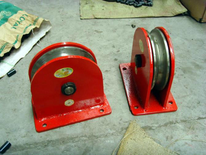 起重滑轮钢丝绳转向轮子国标地轮