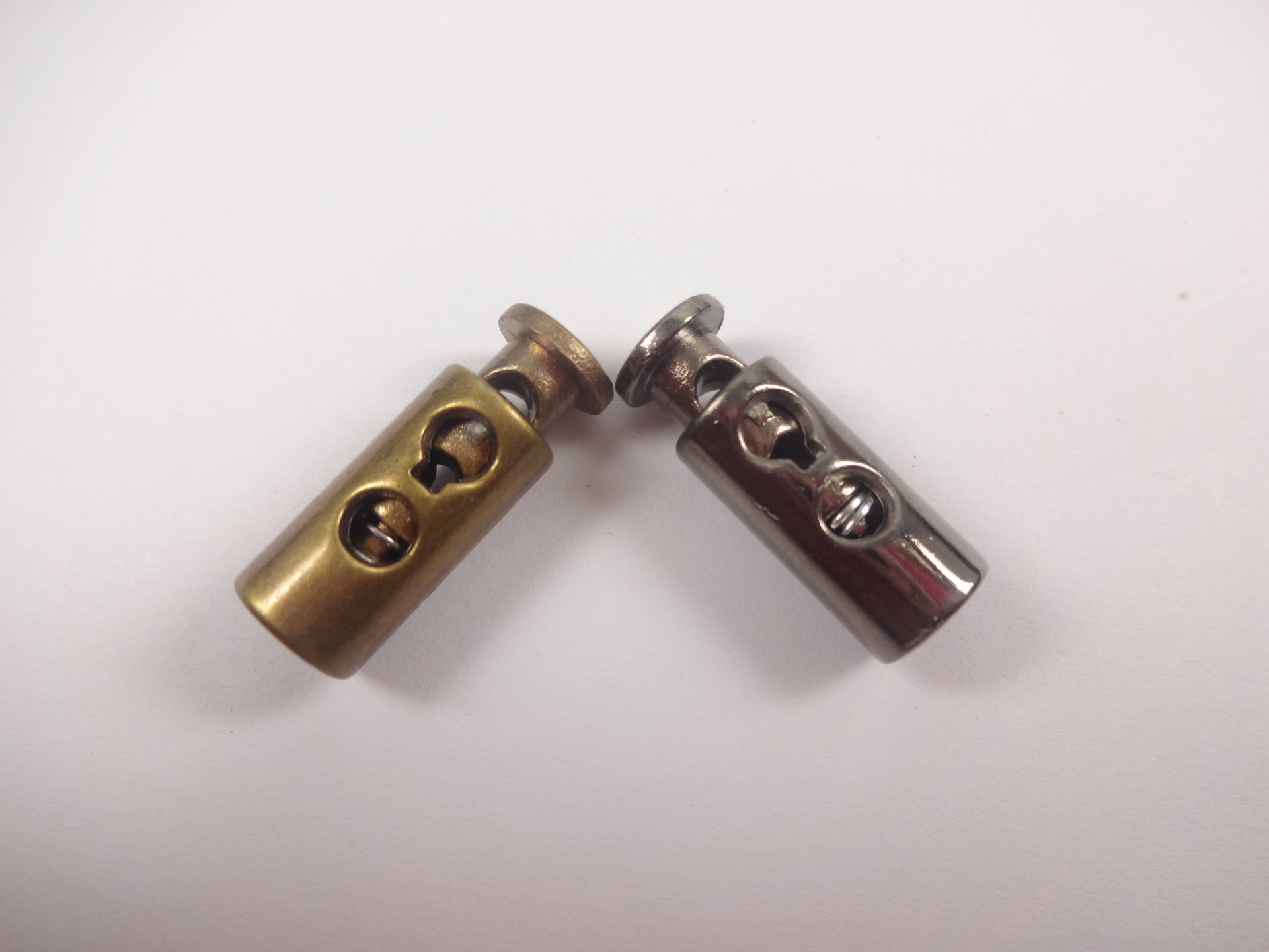 批发 塑料双眼绳扣 松紧口 银色箱包绳扣 猪鼻扣