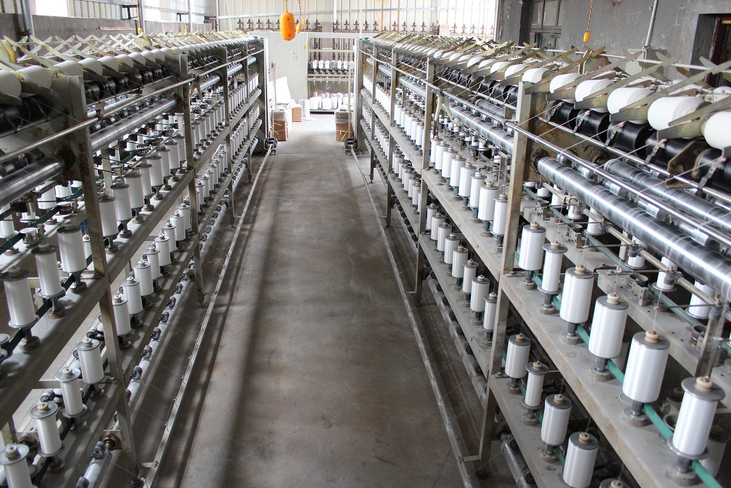 厂家直销橡筋线包根包覆纱