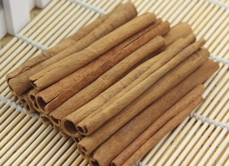 批发优质桂皮 肉桂皮 调味品 烟桂肉桂香桂川 火锅调料