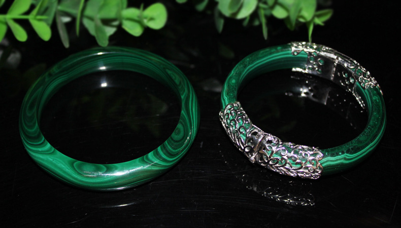 孔雀石手镯子 纹路迷人高雅护身符价格 - 中国供应商