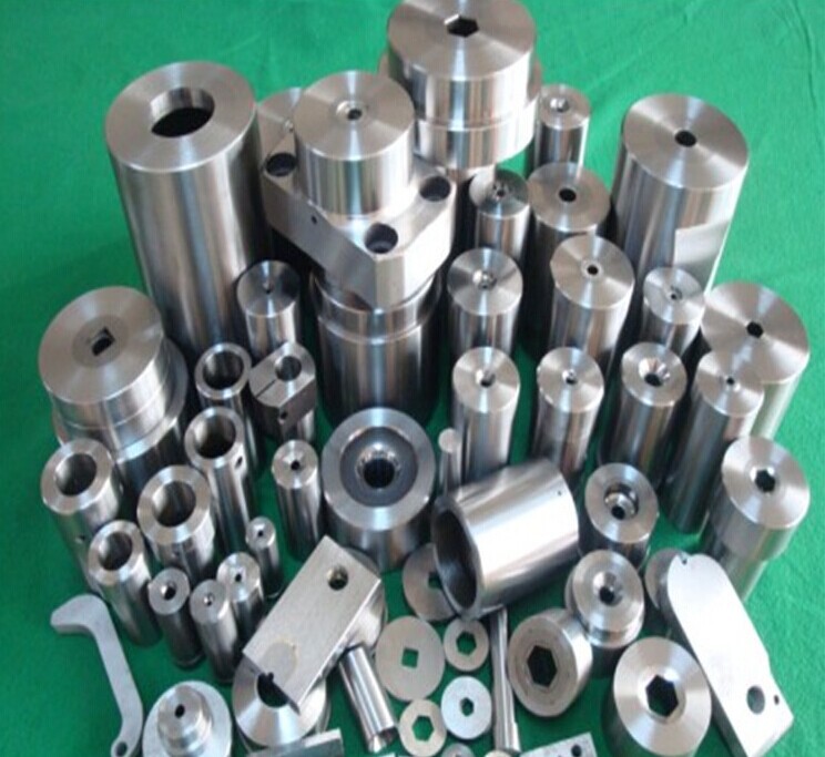 任丘鑫越钨钢模具,硬质合金,压制成型模具,冷打红打模具定做.