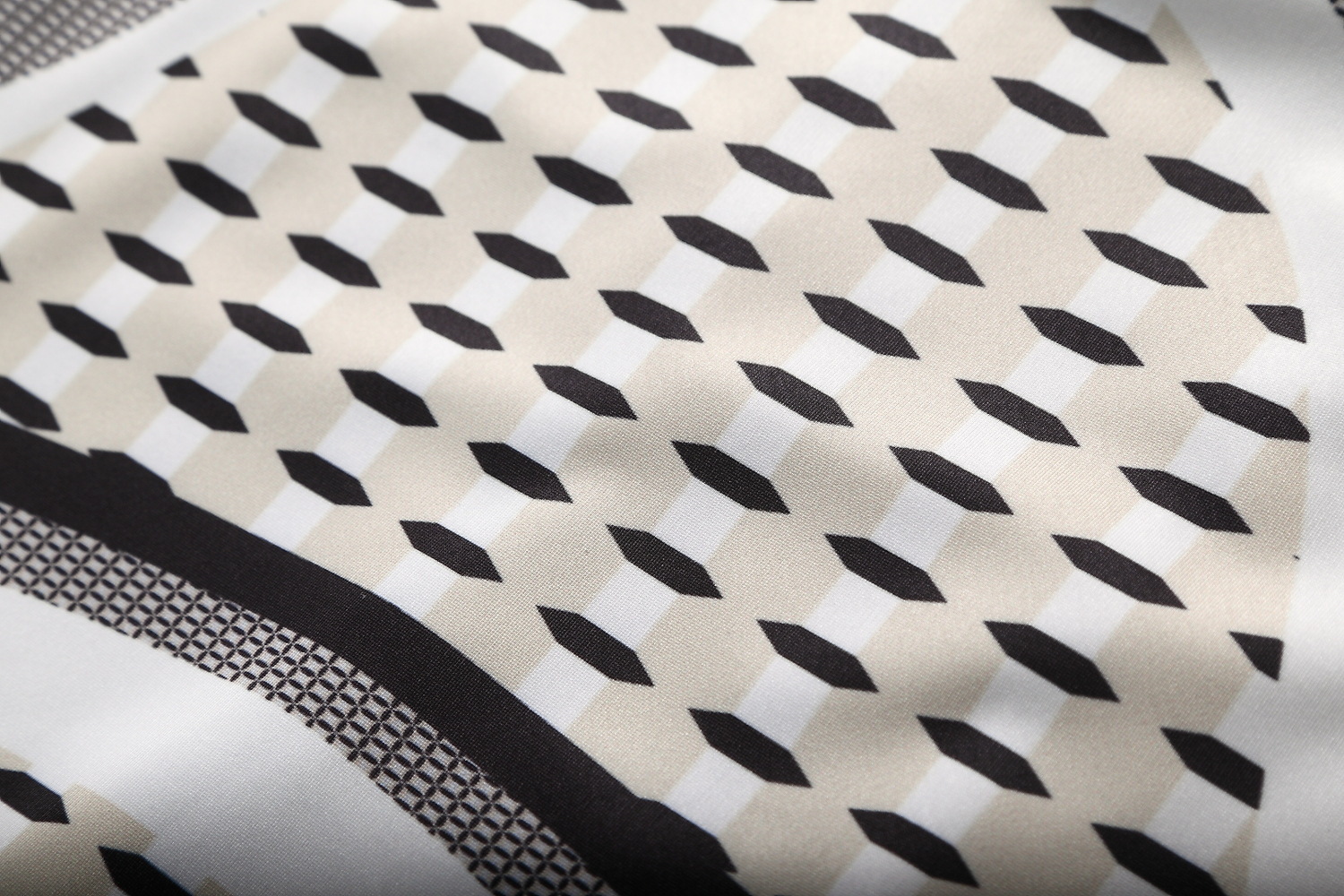 2015春夏新款 欧美女装批发 明星同款 打条上衣 格纹年轻套装8784