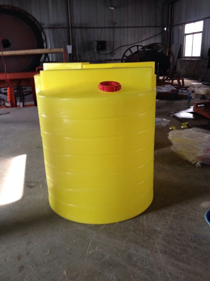 潍坊加药装置1000l加药箱搅拌罐加药罐水处理药箱