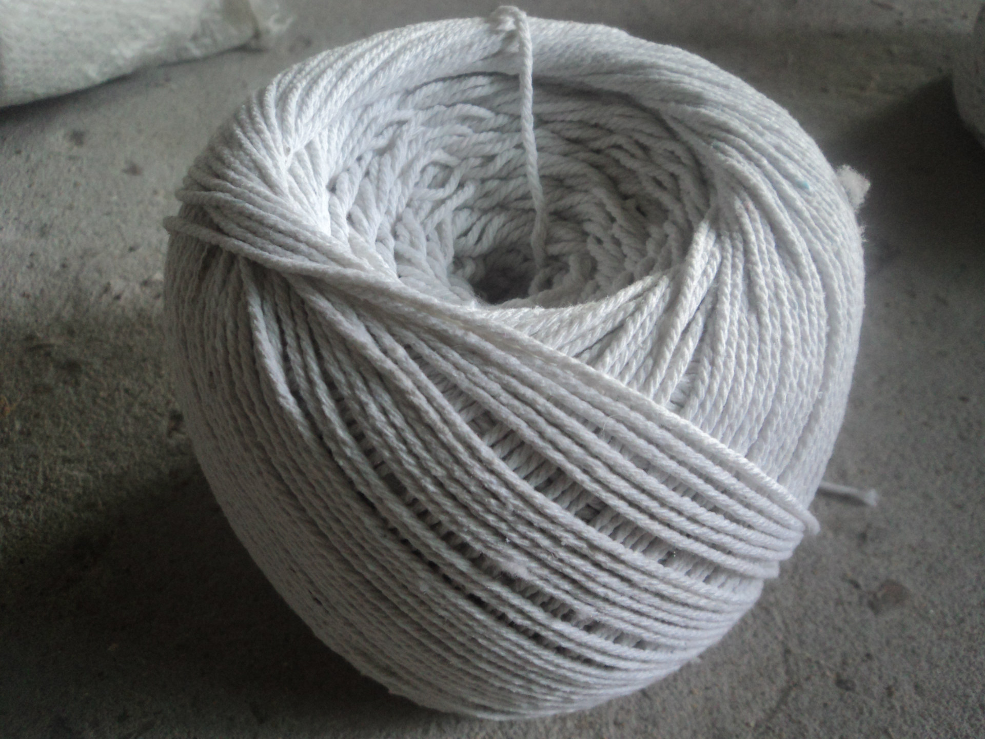 供应米色包边绳滚边绳嵌绳3*3