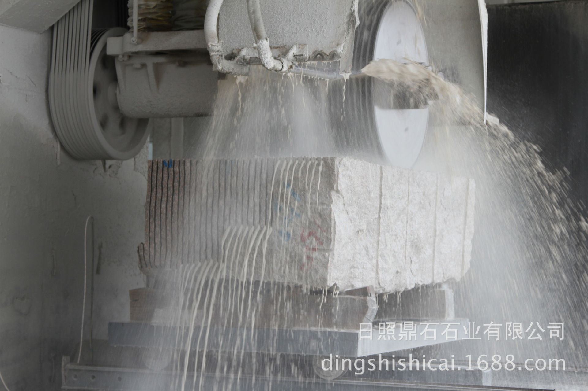 市政工程用芝麻灰板材 芝麻黑烧面批发 山东本地矿山 价格更低