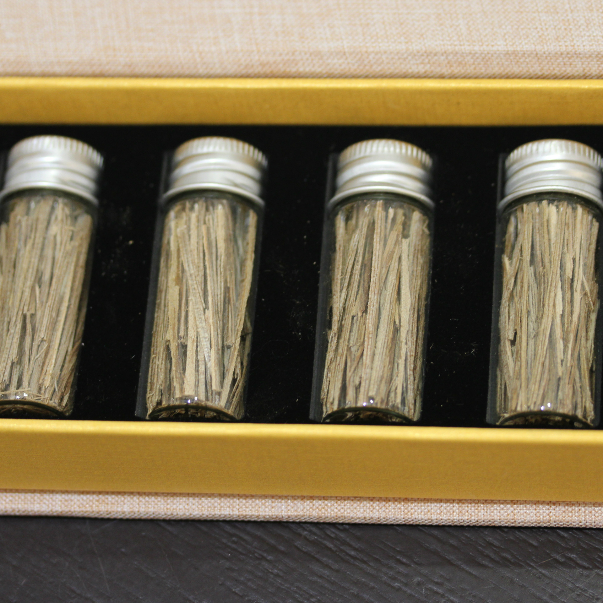 批发采购香,佛香-高级越南芽庄沉香烟片 烟丝 绿色健