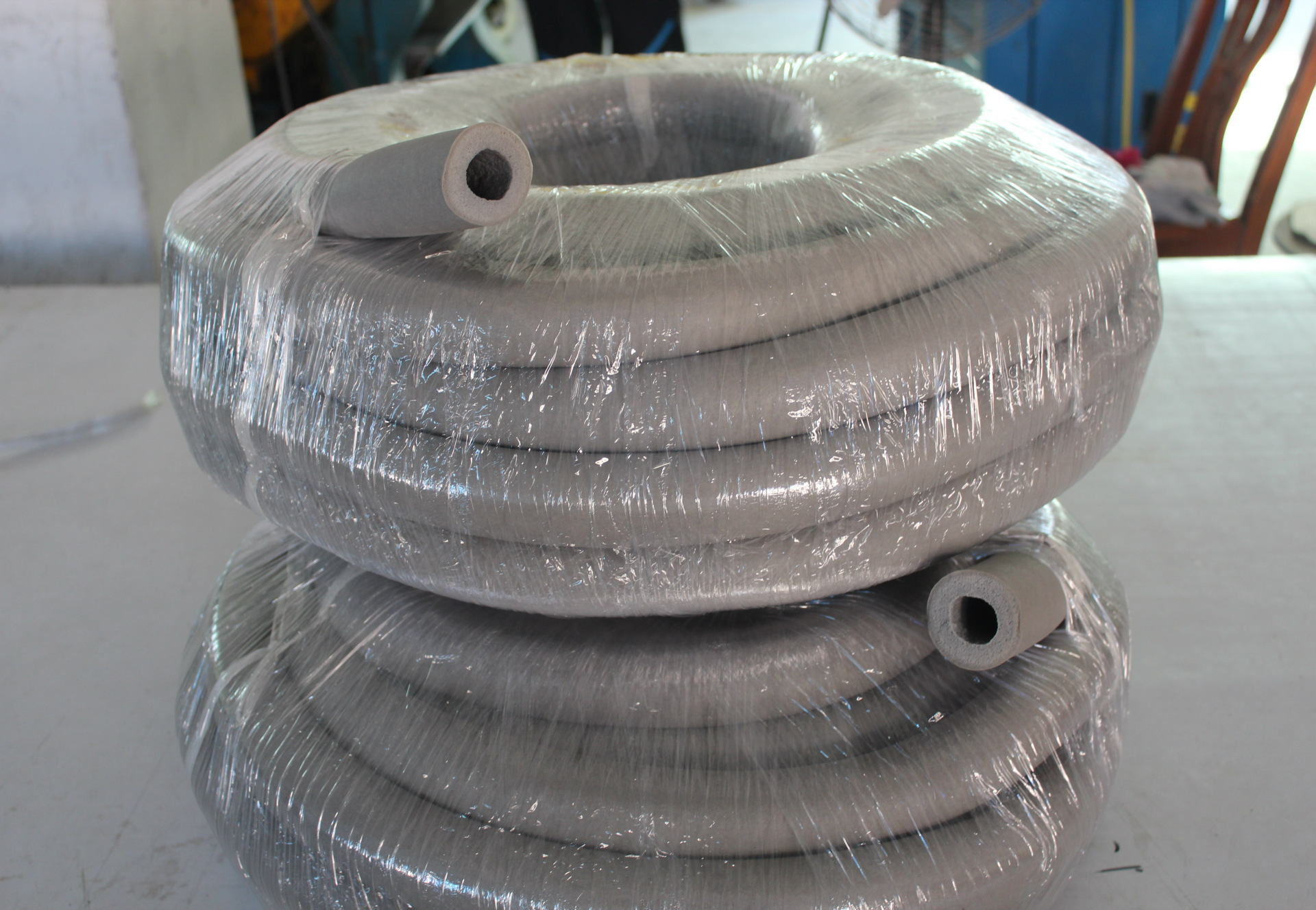 热熔机硅胶发泡保温管