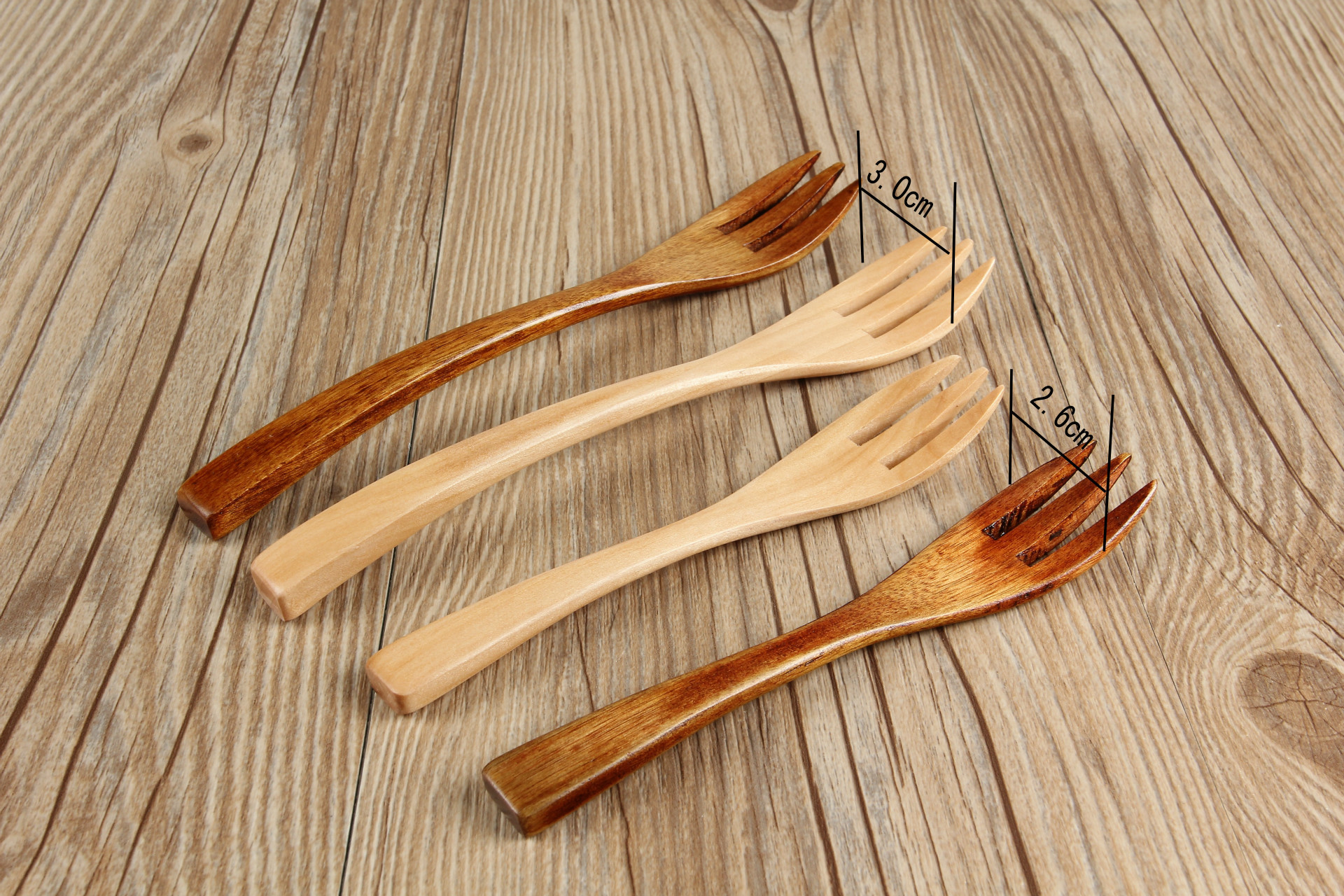 超艺 原单出口 木质叉子 荷木本色三角木叉 日常家居 水果叉 批发