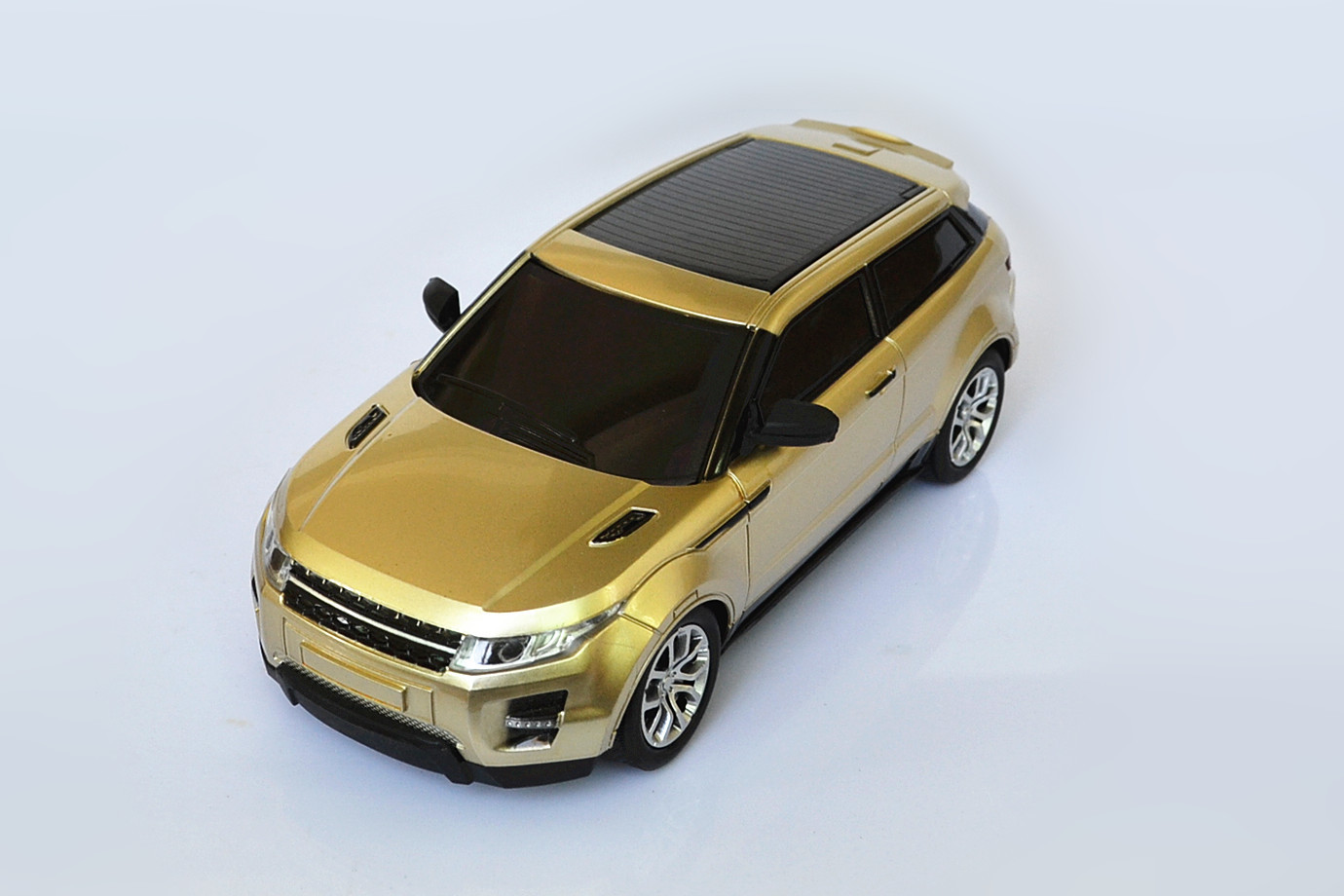 恒德正品玩具1:20路虎 带3d彩灯 遥控汽车车模充电 儿童玩具批发