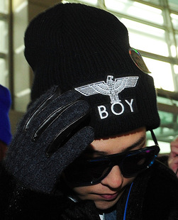 秋冬gd权志龙同款针织帽子 boy帽子 字母毛线帽 潮男黑帽批发