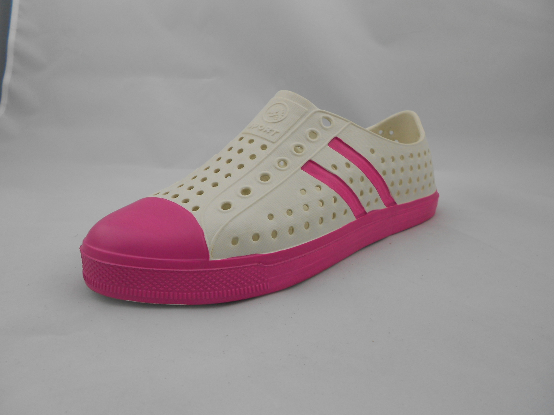 福建福州2014韩版情侣款小园孔透气女式花园鞋 eva板鞋款洞洞鞋批发