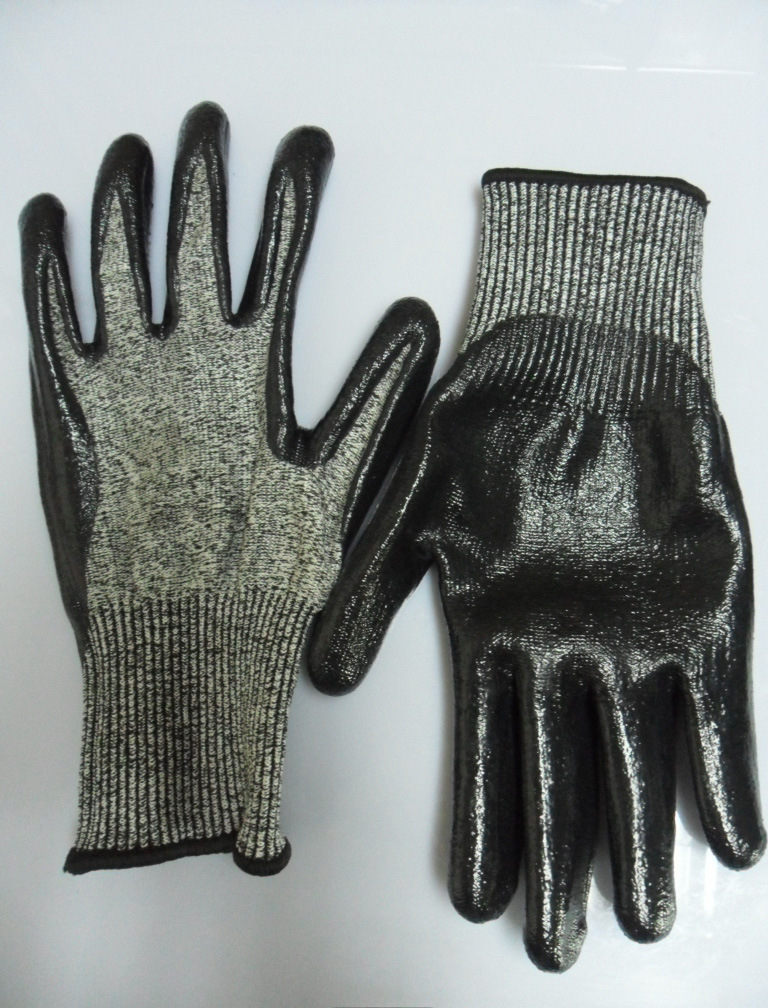 迪尼玛黑色丁晴手套 防切割手套 手部防护 防割防撕裂 耐磨耐穿刺