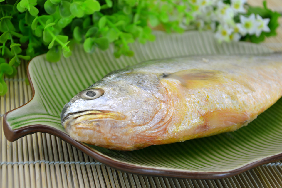 夏威 有机食品 新鲜生态大黄鱼 无公害大黄鱼900g批发以上