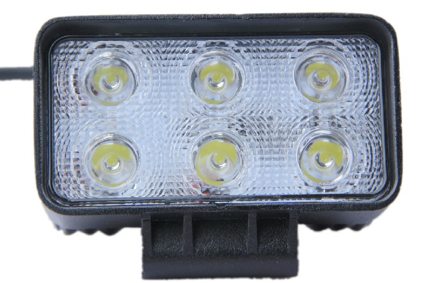 汽车探照灯 18w汽车led工作灯 聚光 散光 越野车顶辅助灯