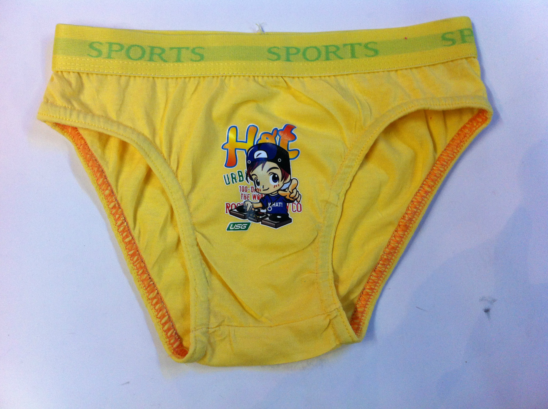 全棉卡通 宽边男童三角裤