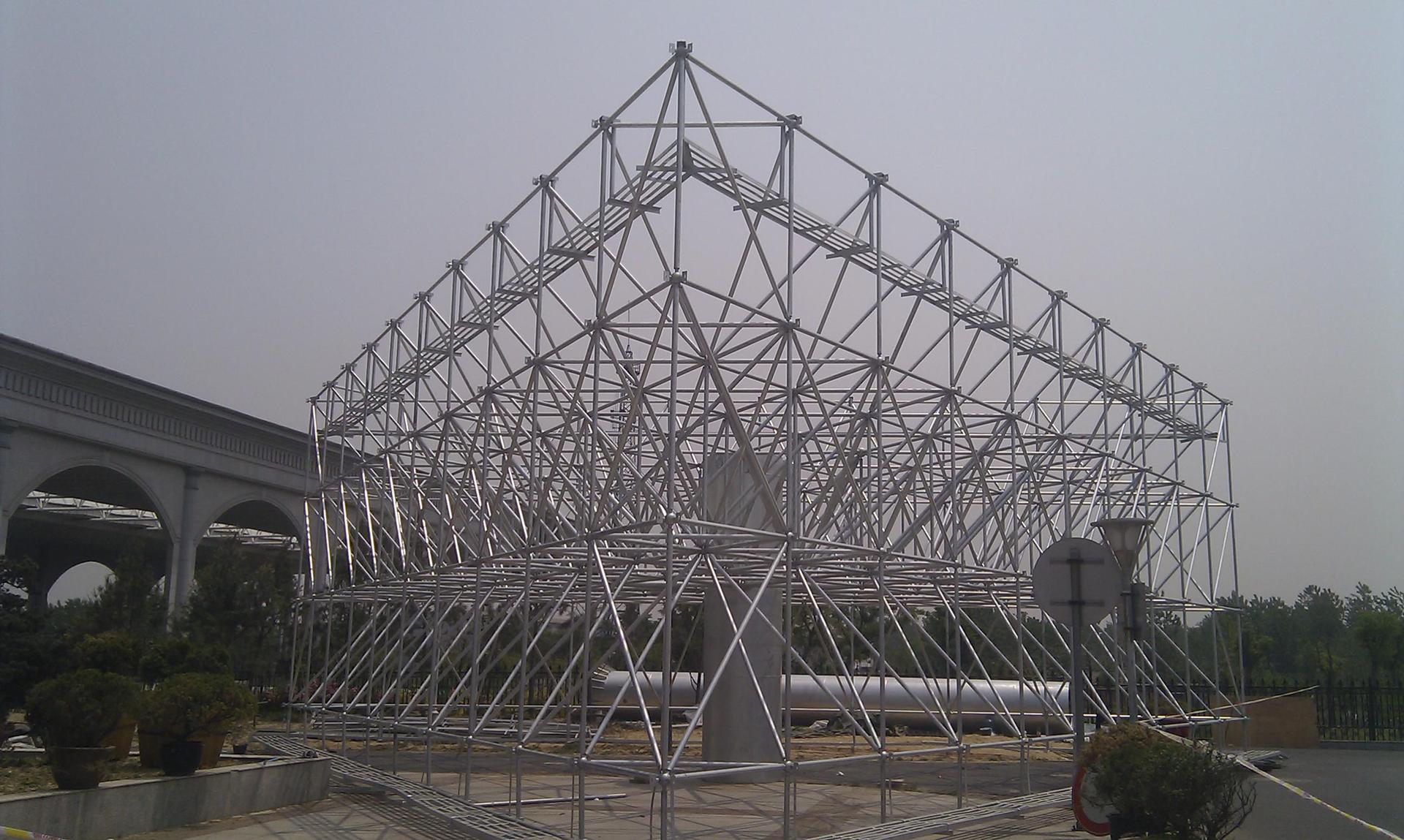 偏心高炮 户外大型单立柱/双立柱偏心高炮制作-「广告牌」-马可波罗网