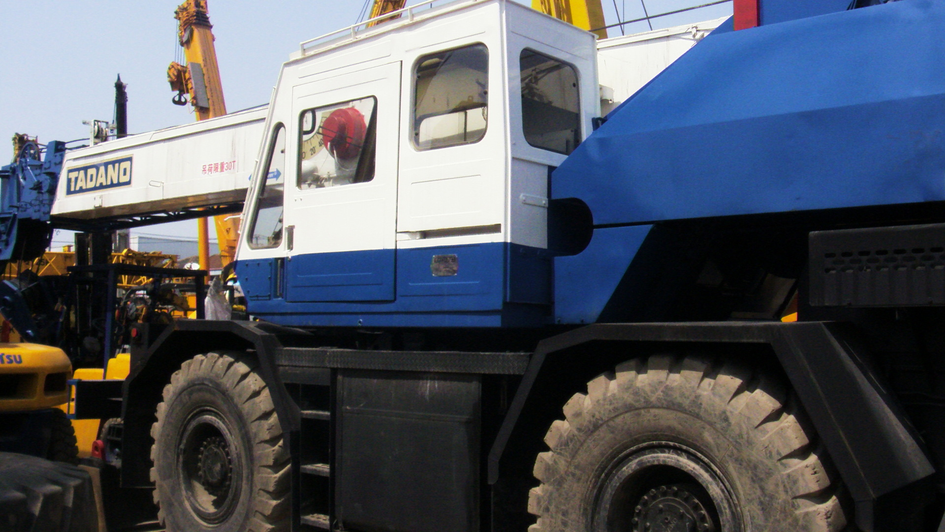 供应二手日本多田野25吨越野吊车,多田野吊车