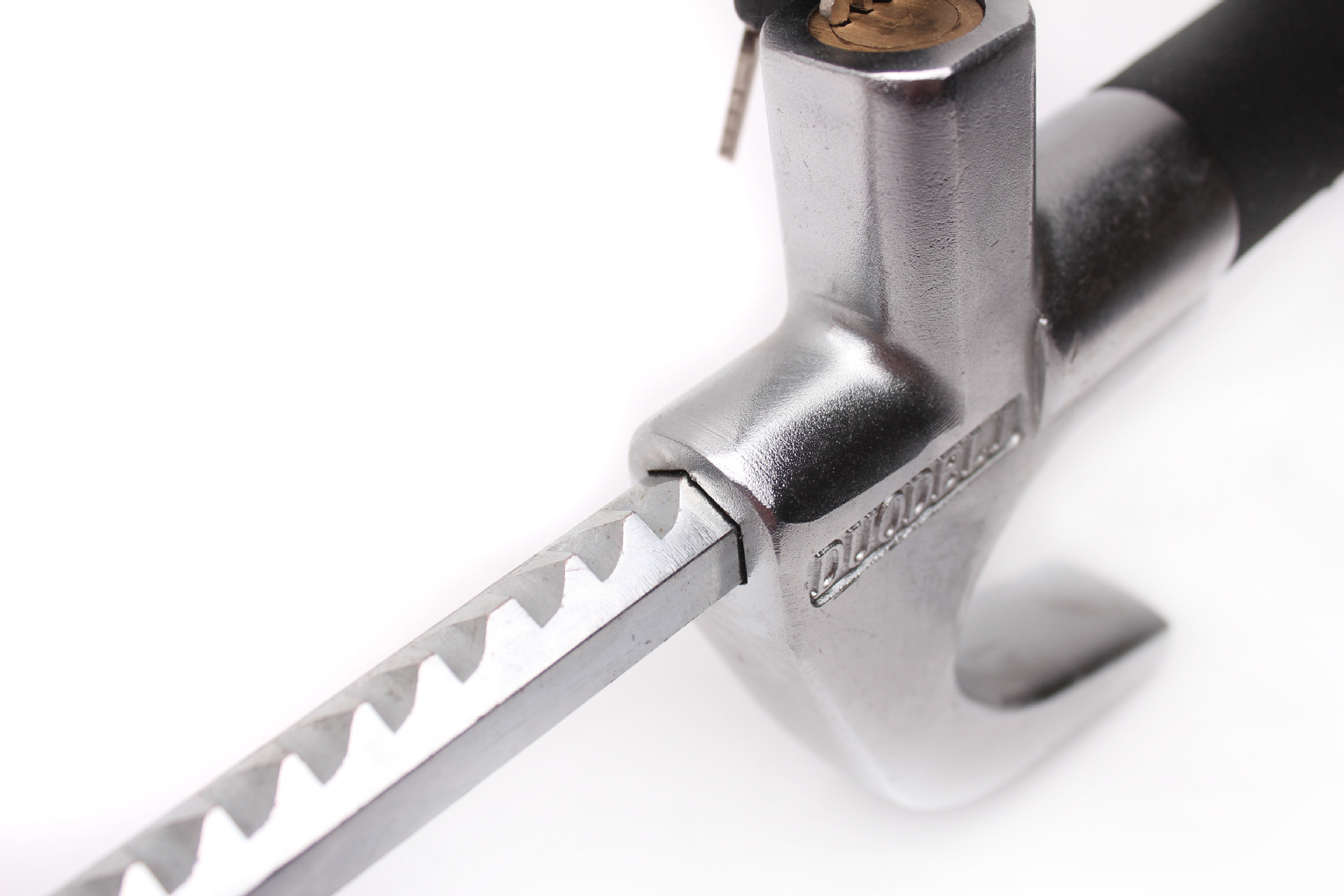 正品晶铂 金立jl811汽车方向盘防盗锁 伸缩锁 厂家热销