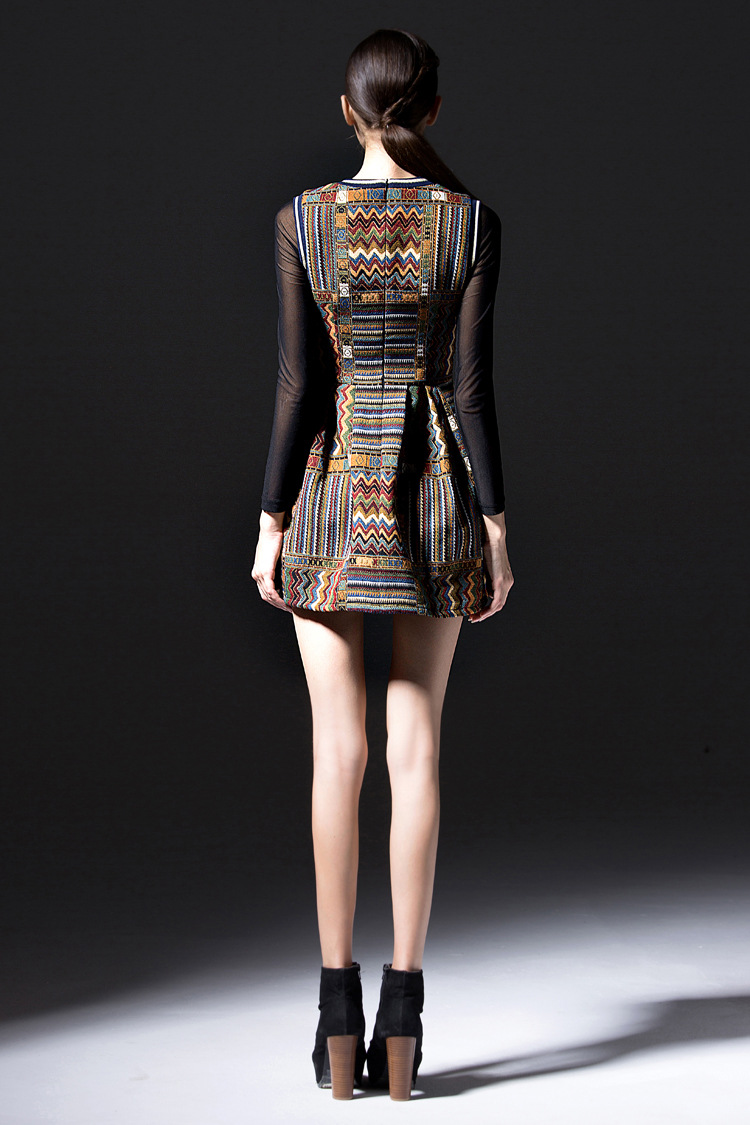 noora ro 欧美外贸秋冬女装新款 复古提花条纹背心连衣裙 102211