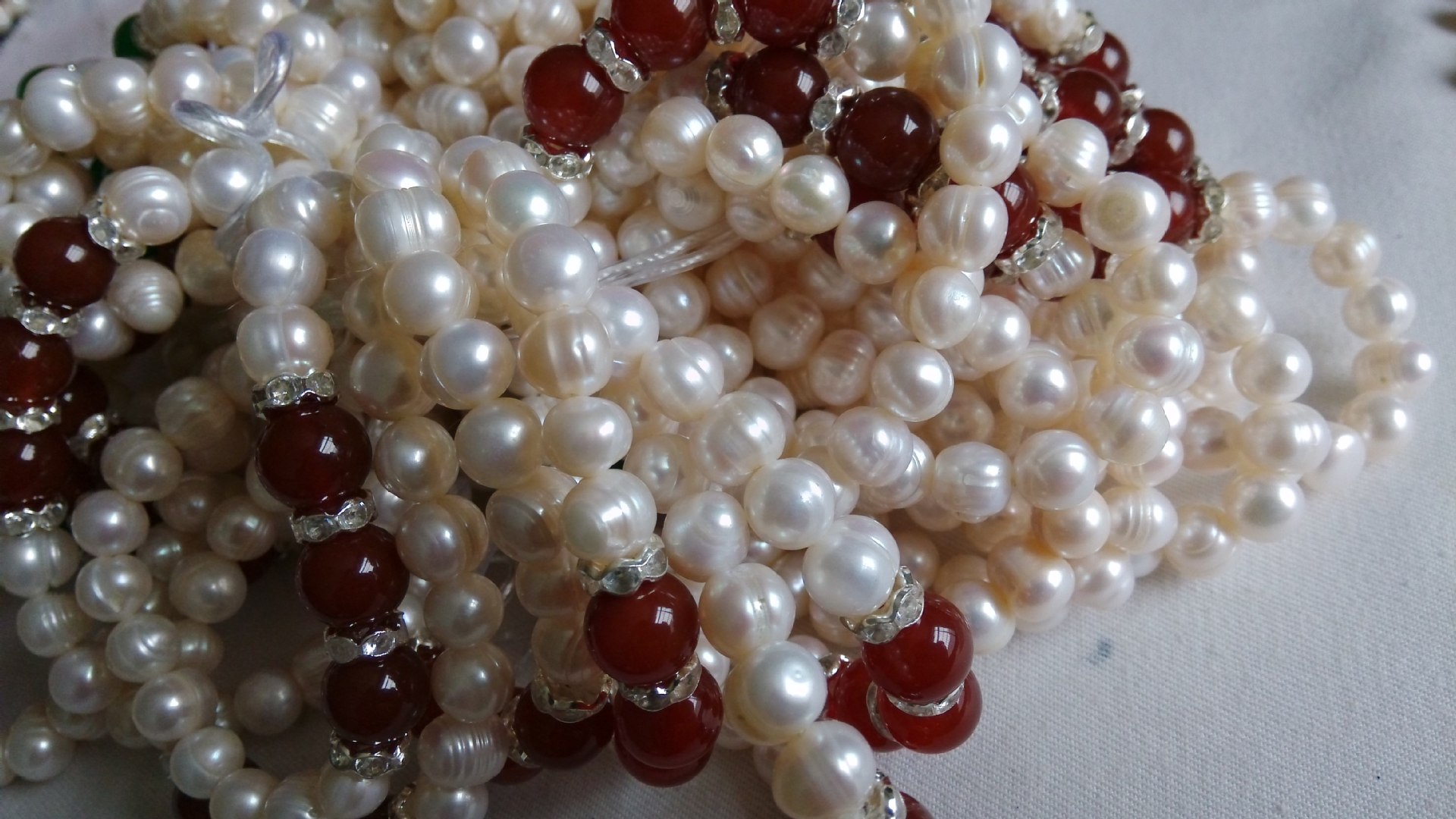 山下湖珍珠 批发供应8-9毫米珍珠玛瑙手链