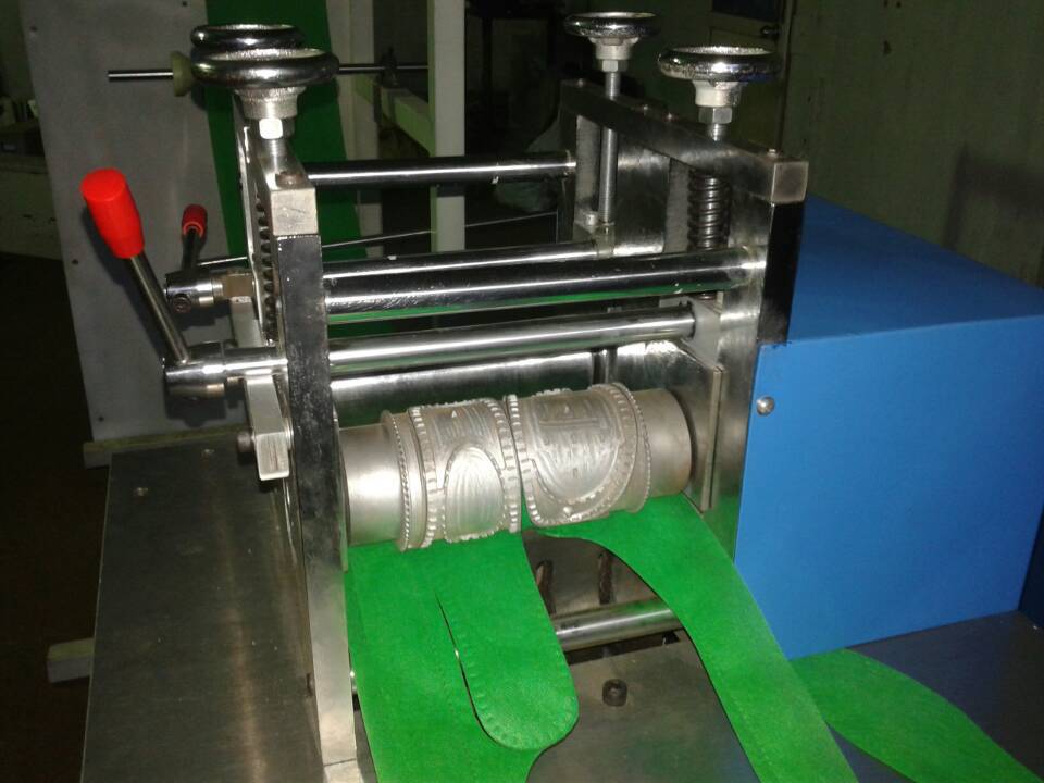 【外贸品质】超声波鞋垫机 进口元器件 稳定快速无纺布鞋垫加工