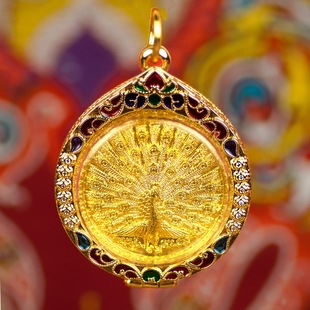 泰国真品 吸金孔雀佛牌 招财 吸异性龙浦斯缇 送大师相片