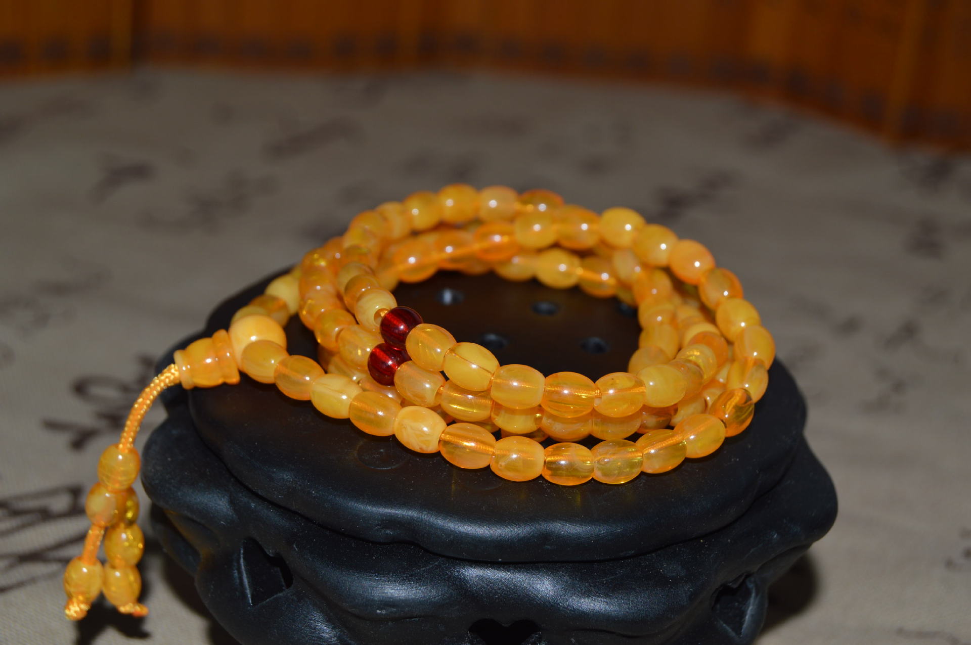 佛珠手链 高仿蜜蜡佛珠手串 合成黄蜡手链 合成琥珀 工厂批发代发