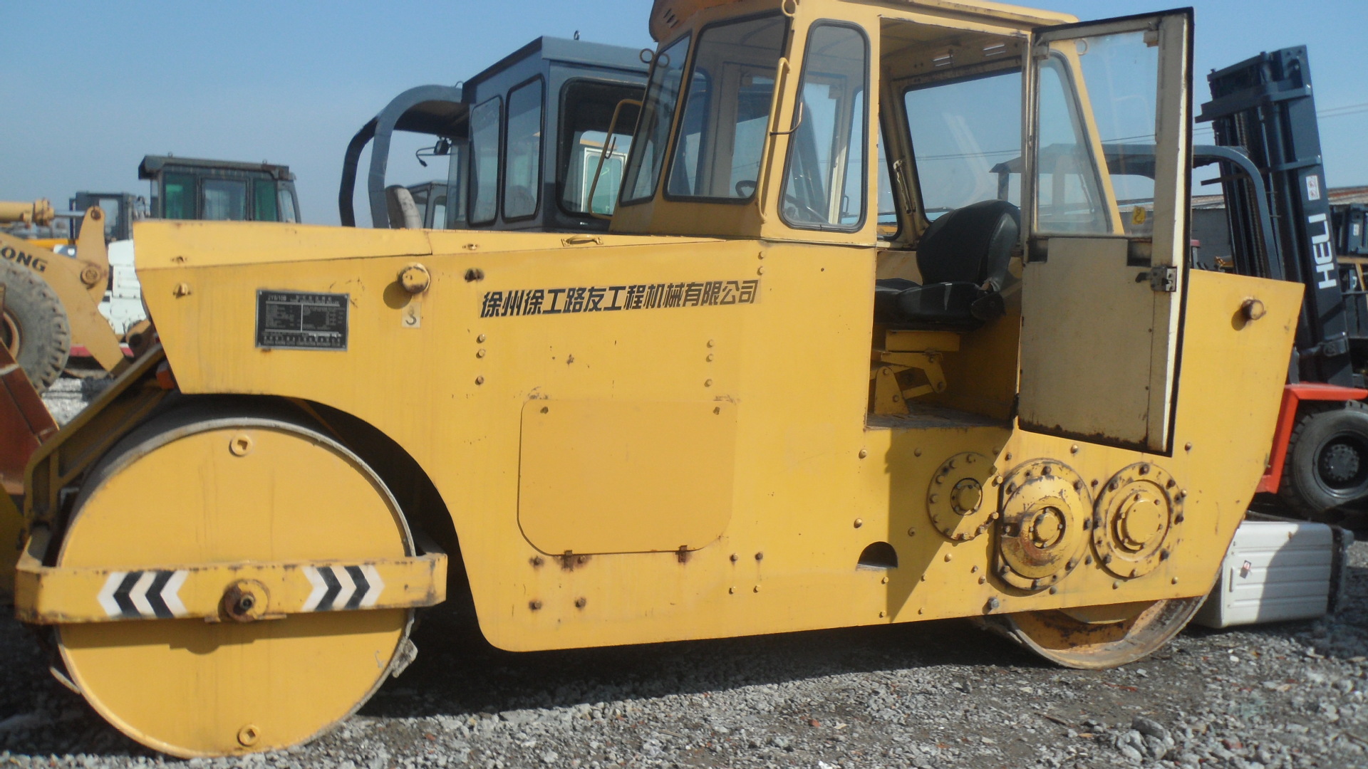 完工低价转让二手徐工路友两轮压路机徐工8-10二手双轮压路机