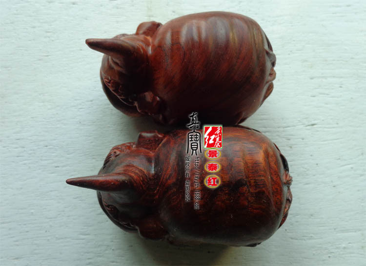老挝红酸枝工艺品小把件吉祥神兽独角兽 招财神兽貔貅(皮休)