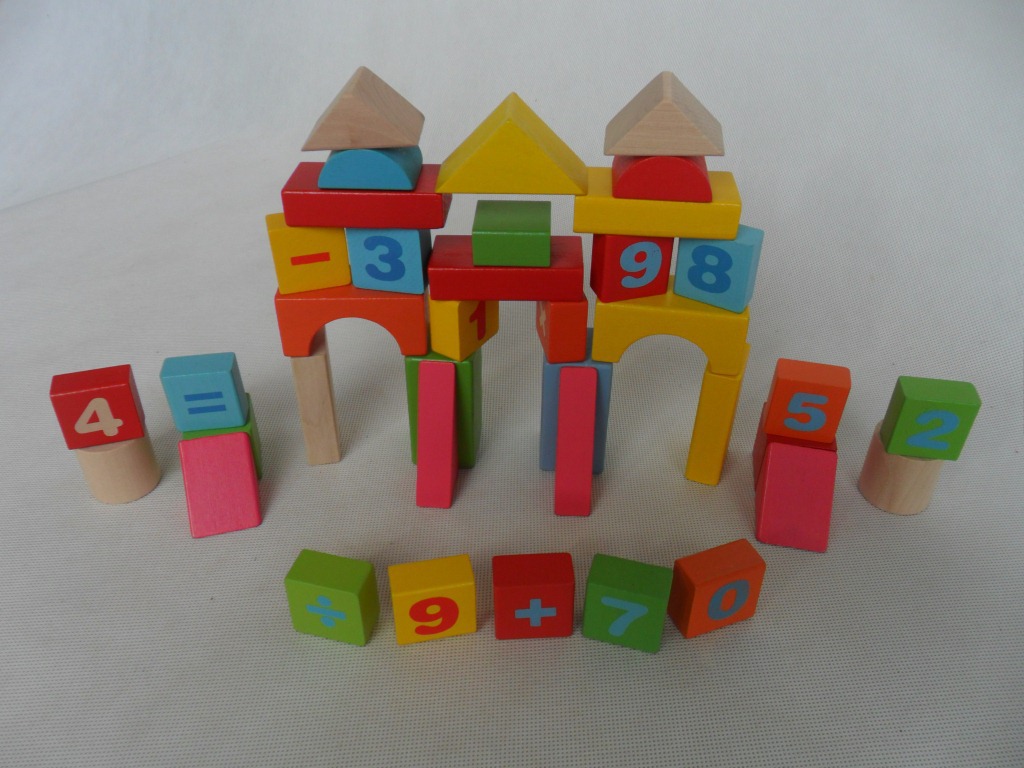 供应木质益智玩具 搭建组合积木 数字运算积木 儿童益智玩具
