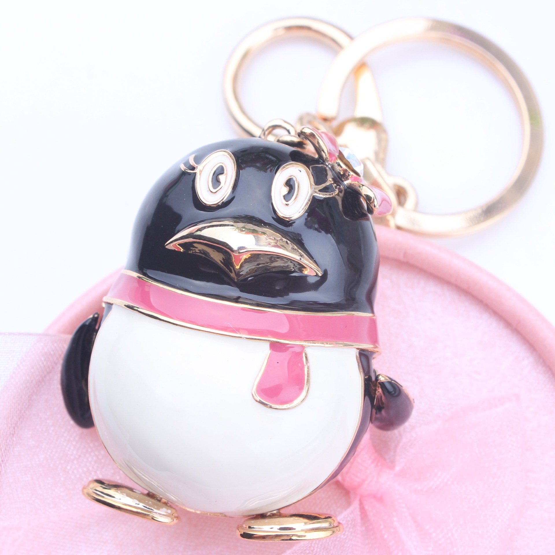 铭琅饰品 厂家供应满钻精美qq吊坠挂件钥匙链 企鹅情侣钥匙扣