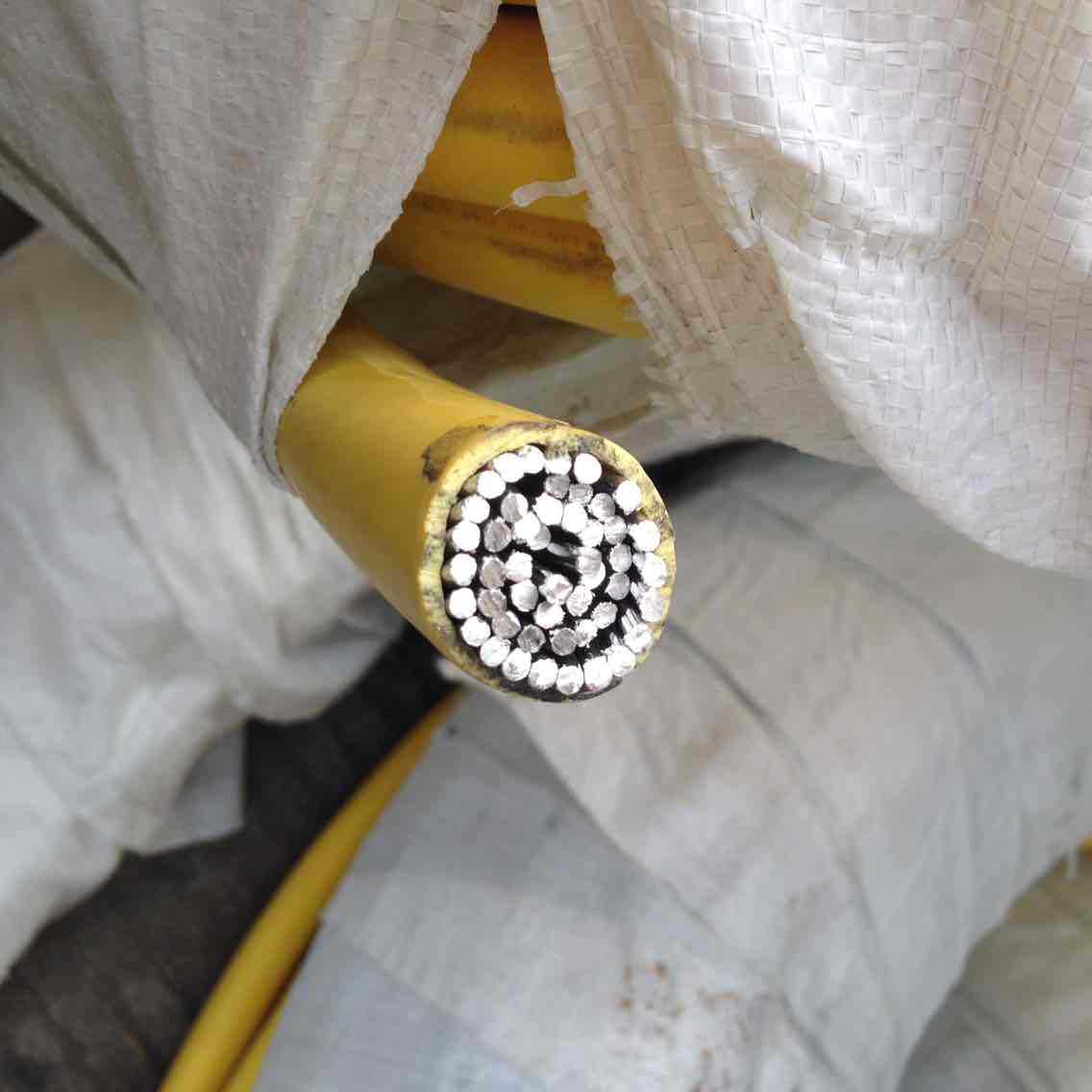 【100%满意】厂家直销五彩全国标铝芯动力电线blv95平方电缆vlv