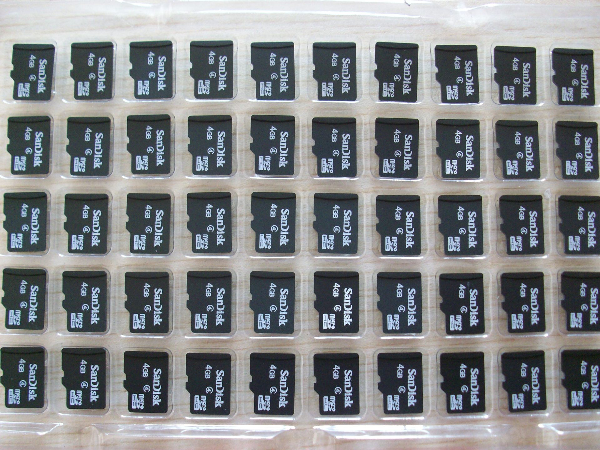 地摊内存卡 tf卡 32 g 大量中性tf卡 记忆卡 micro sd数据存储卡