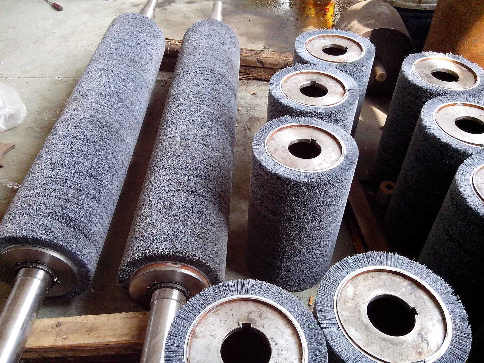 (低价供应优质果蔬机械清洗毛刷辊 去尘毛刷辊 质优价廉