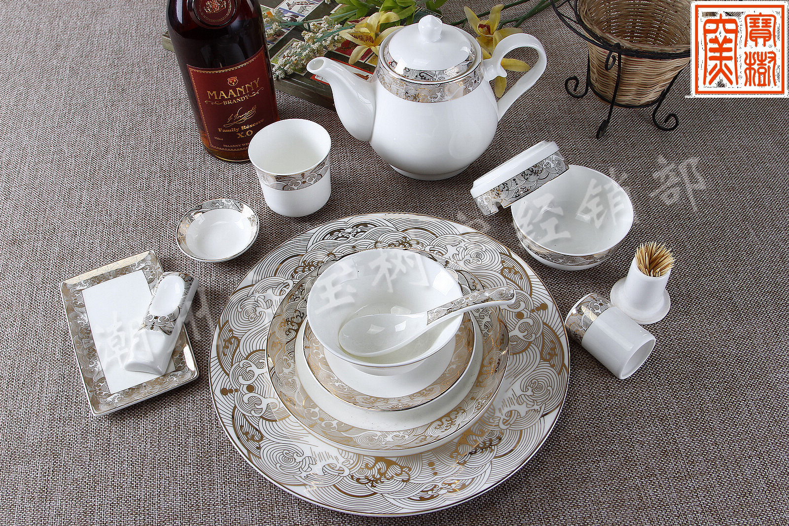 餐厅陶瓷餐具 酒店用品 餐具批发 黄金摆台套装 酒店餐具11寸9323