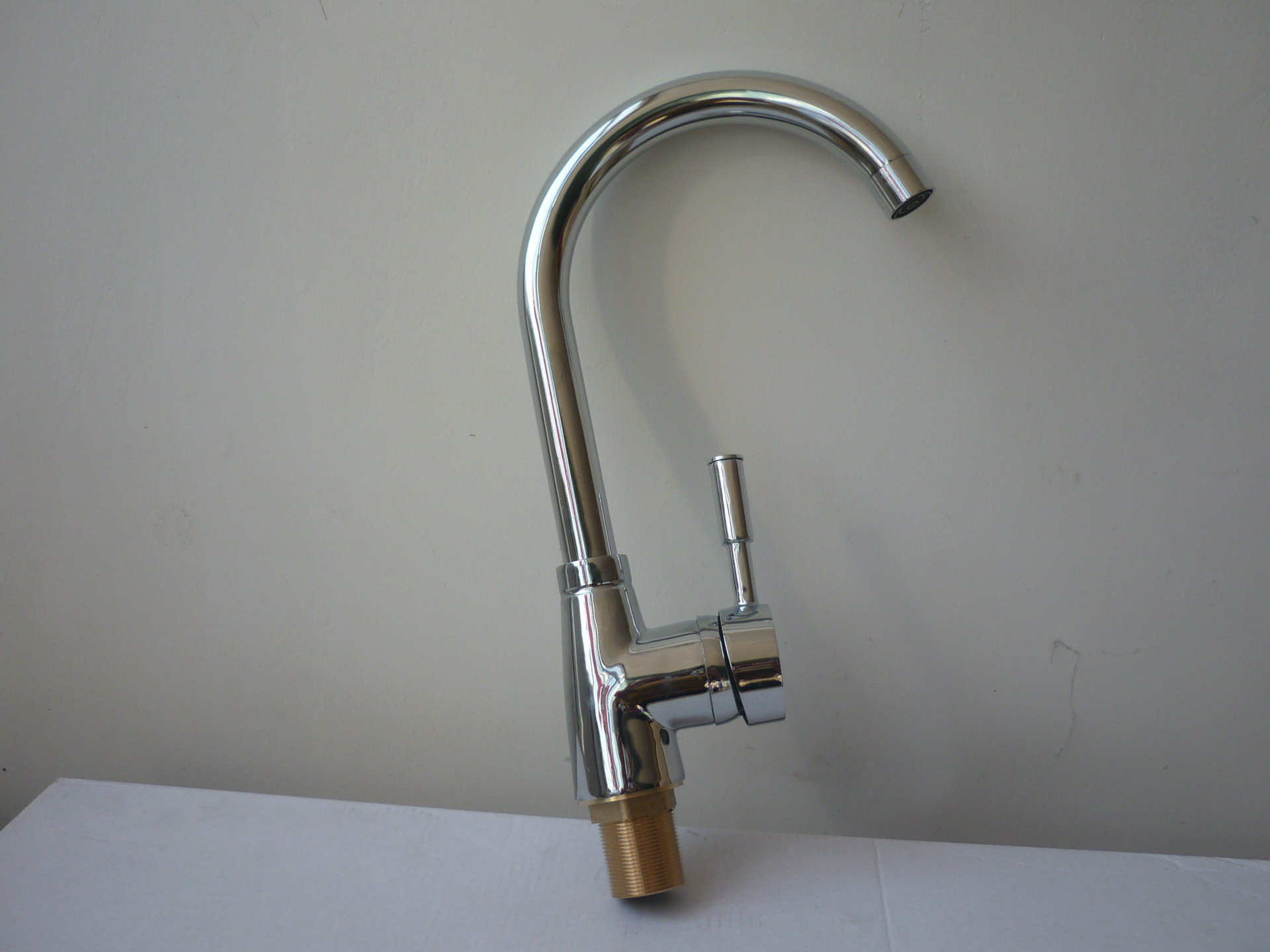 经销--批发--各种纯铜芯水龙头(批发--零售)