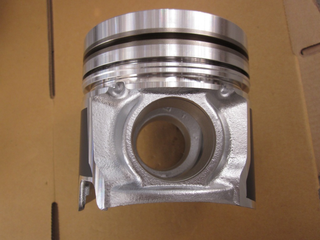 专供扬柴4d37tc配套活塞