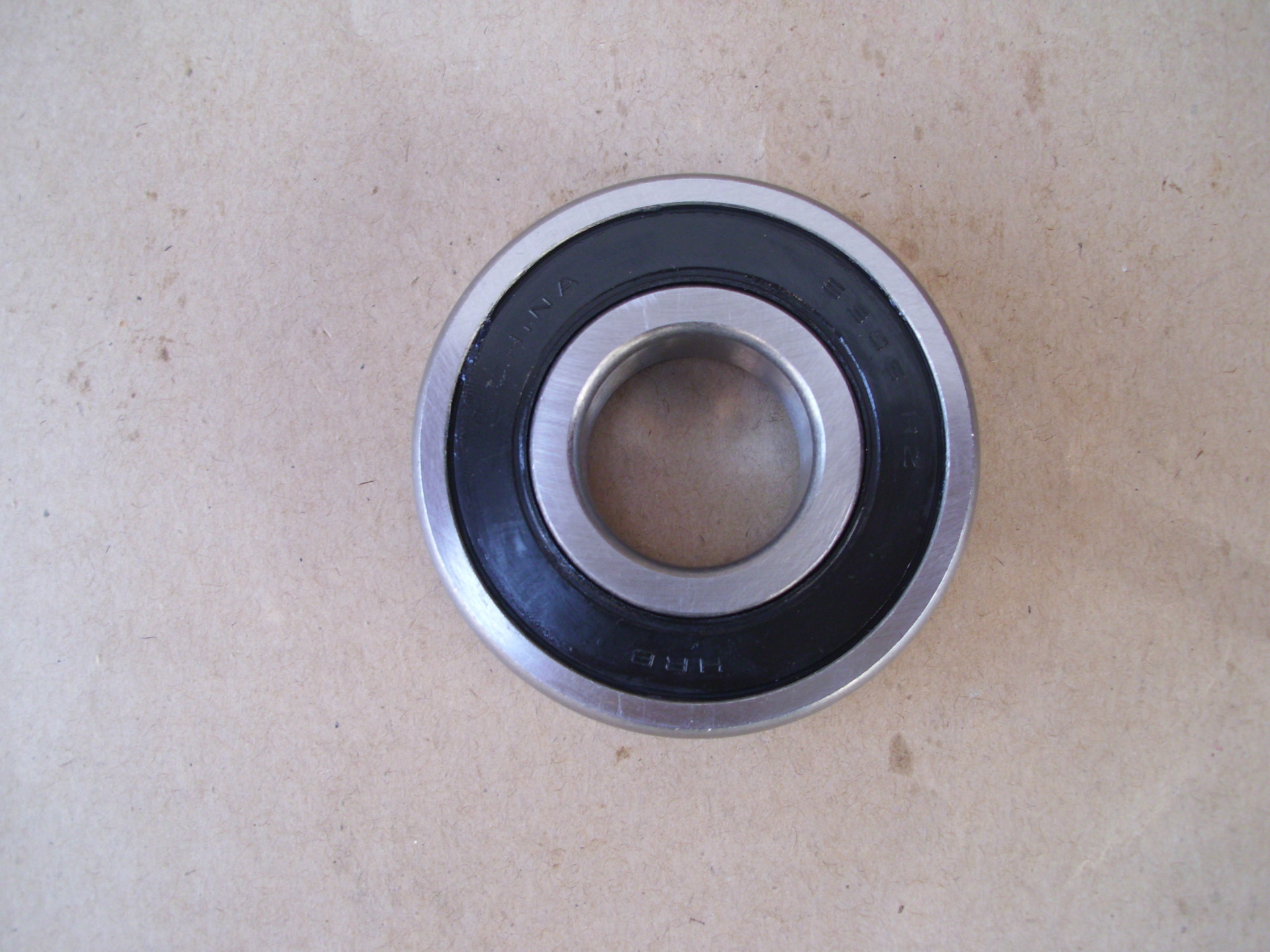 厂价直销高密度电机专用深沟球轴承 6311型号胶封深沟球轴承