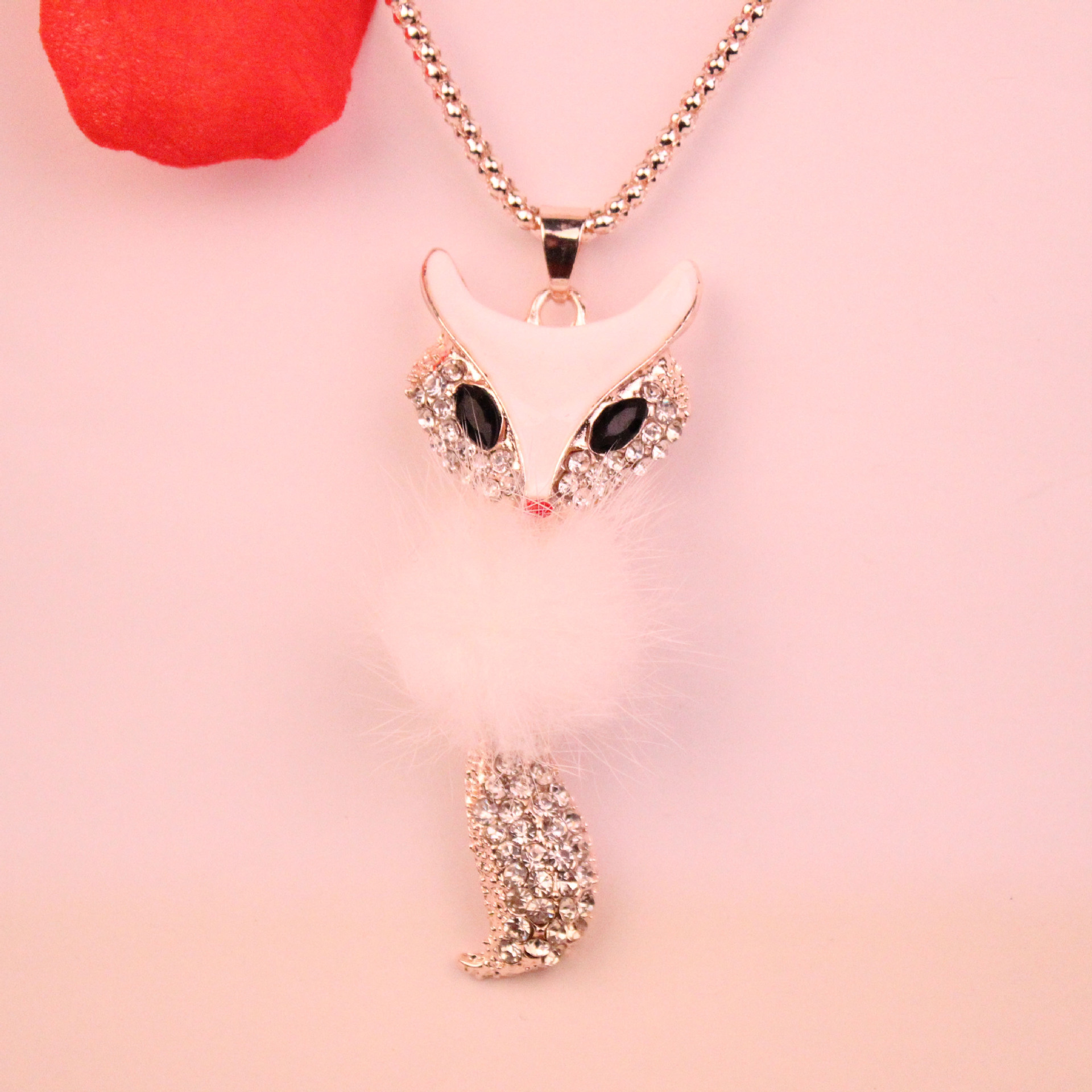 韩版时尚百搭狐狸毛衣链 镶钻可爱毛绒狐狸项链 可爱狐狸吊坠批发