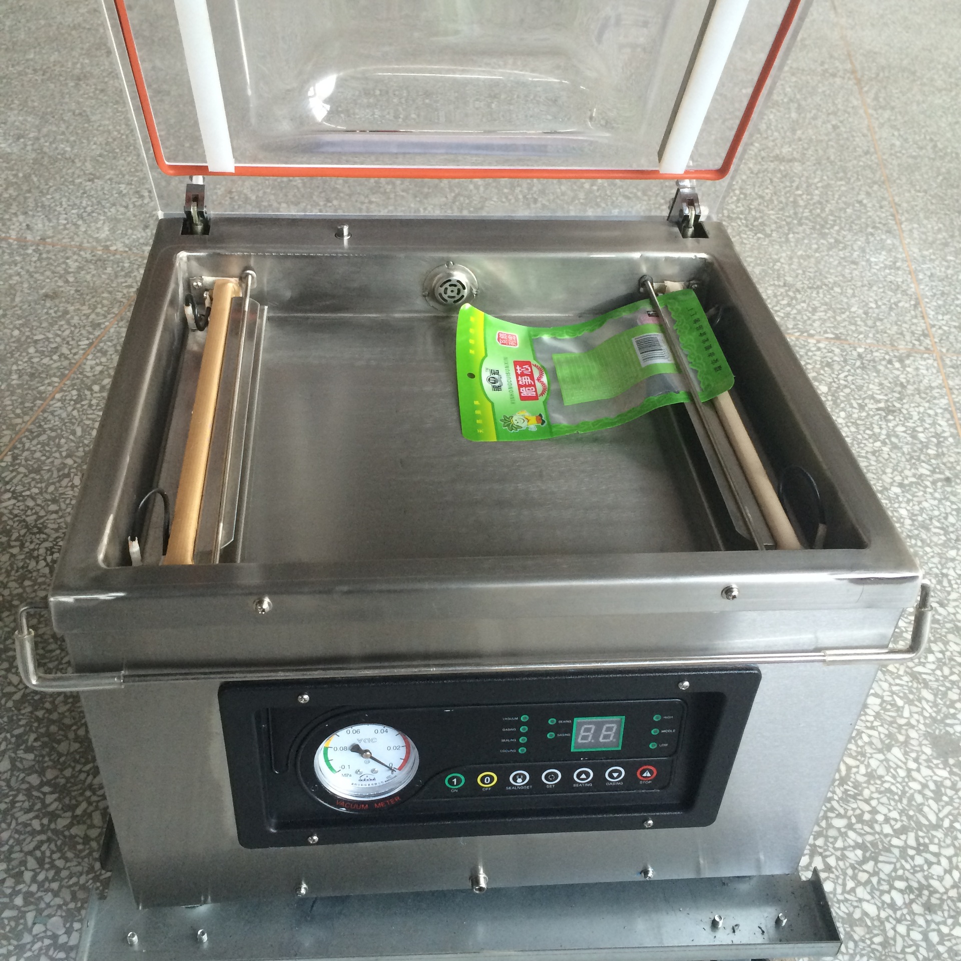 260小型真空机 液体真空包装机 菌菇真空机 含汤原料真空机械厂家