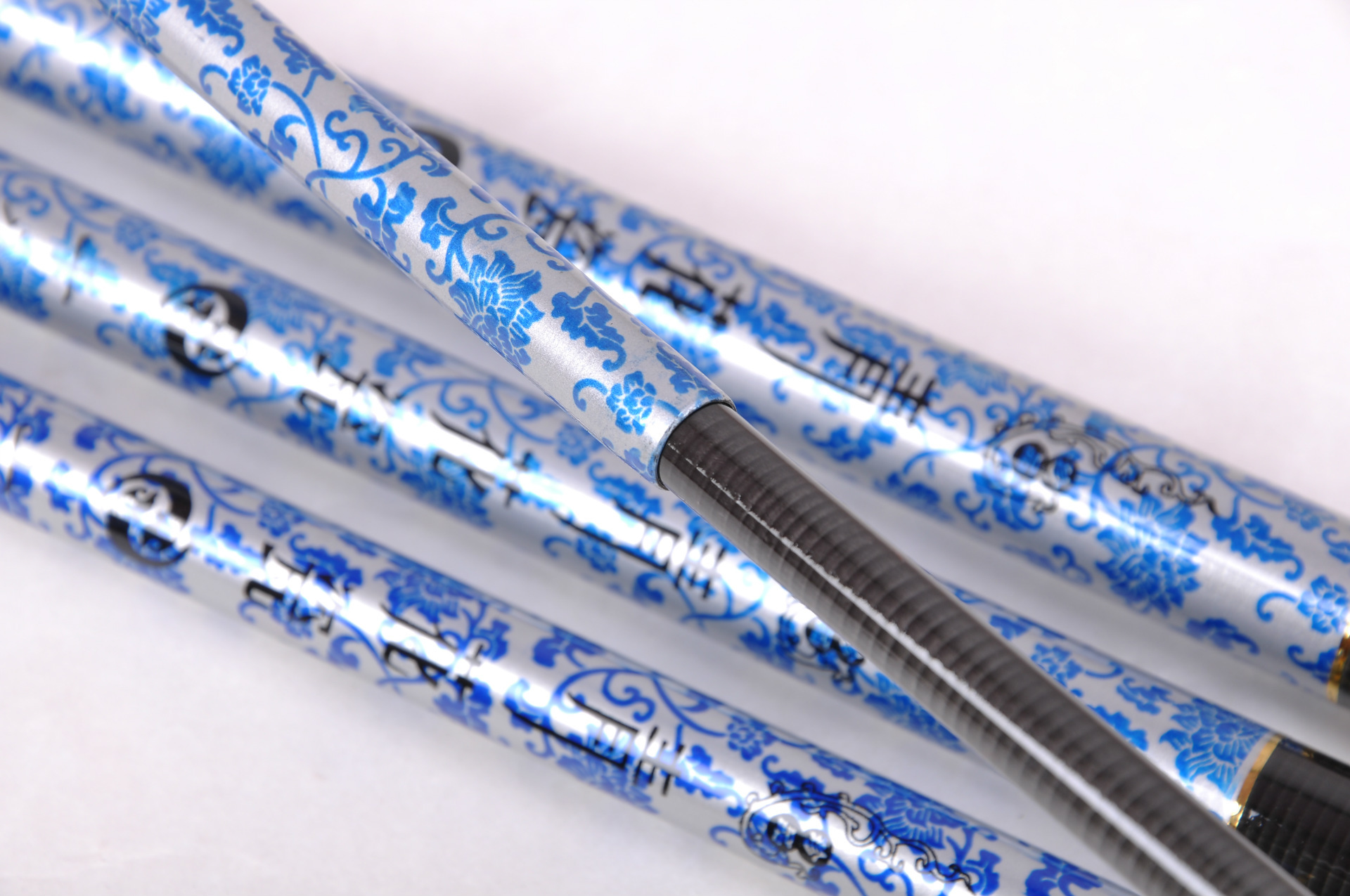 河北沧州厂家直销批发碳素鱼竿【正品青花瓷台钓竿】钓鱼竿 渔具价格