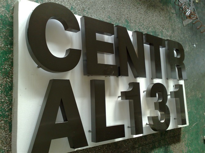 烤漆字,精品汽车烤漆字,烤漆发光字,镀锌板烤漆,不锈钢烤漆字