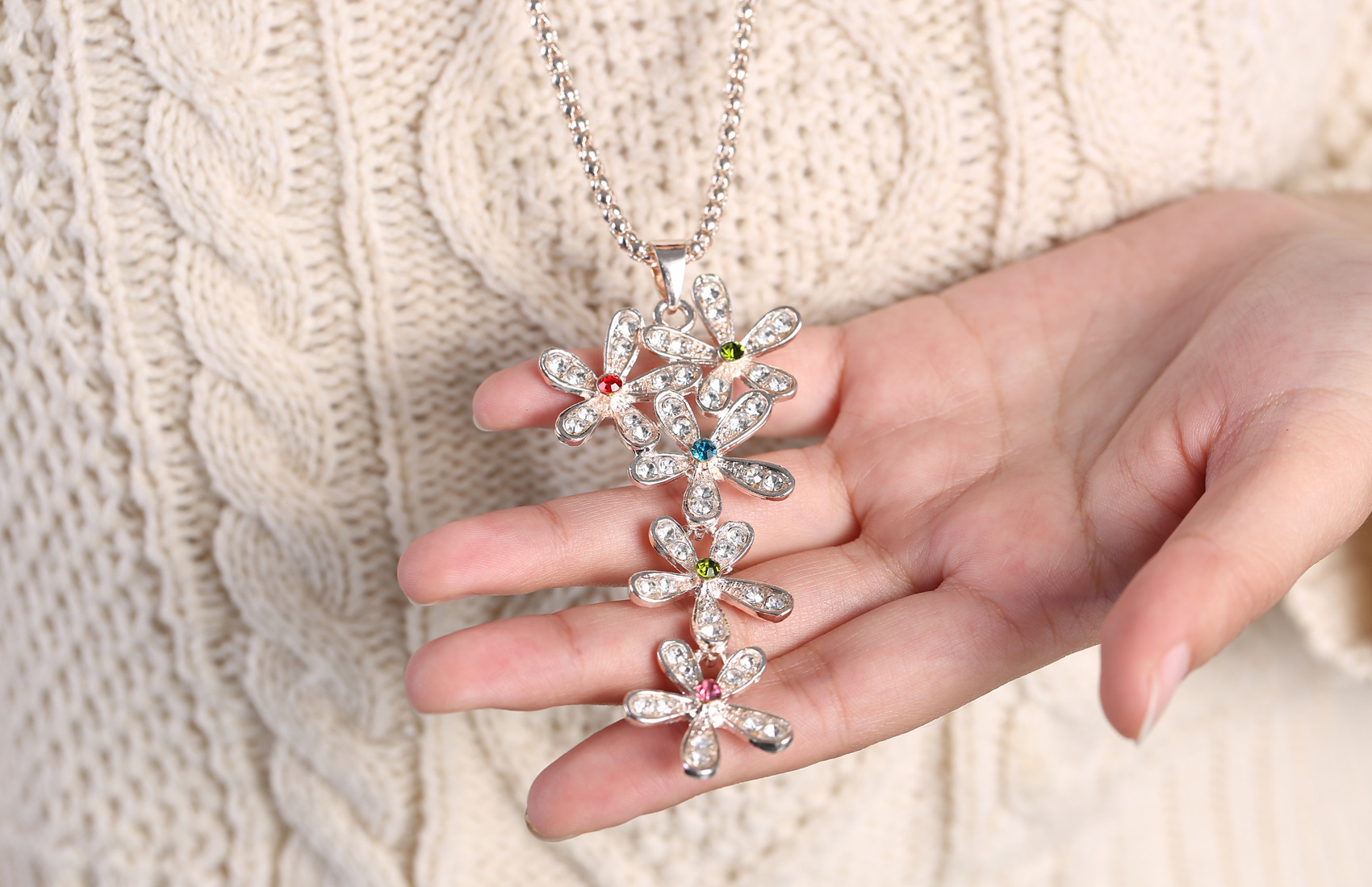 经典五叶草合金镶钻时尚流行日韩风项链毛衣链 厂家直销