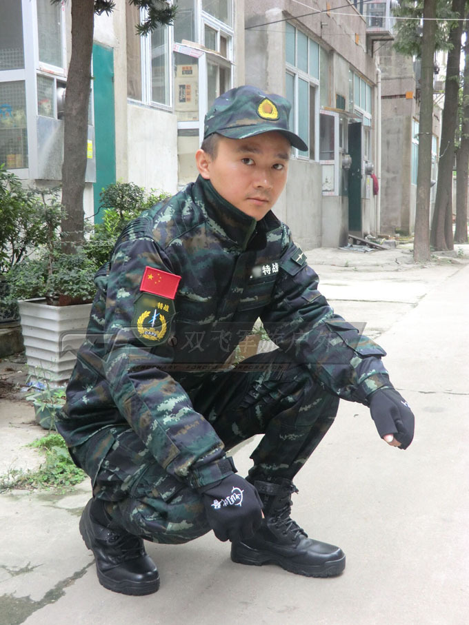 新款07-14-武特战冬季迷彩服 野战服 正品配发冬季特战服 作训服