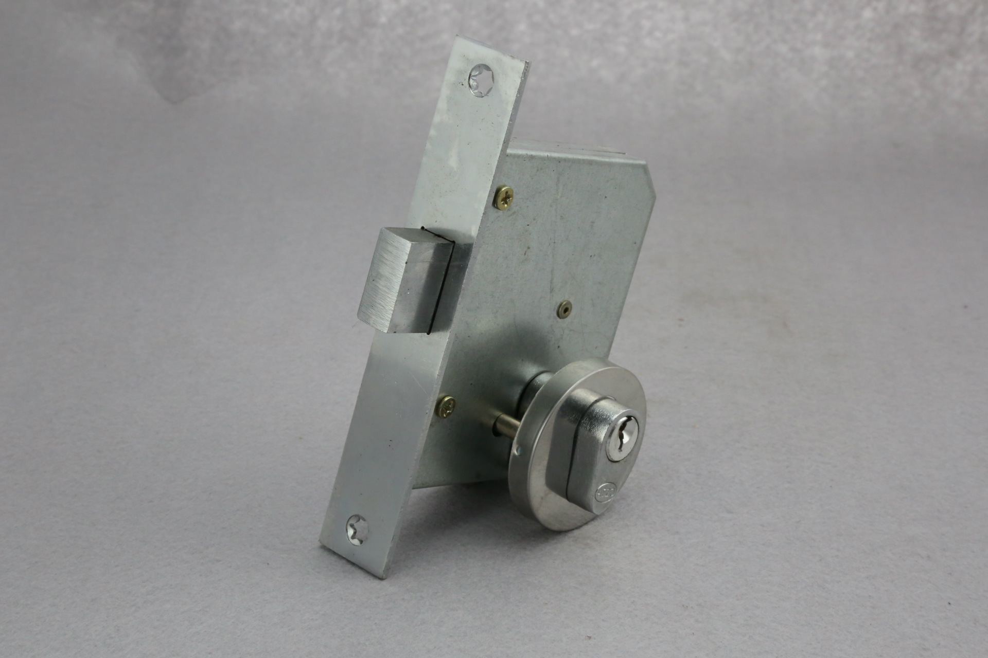 2014厂家直销优质建华管道井锁 供应批发低价优质耐用管道井锁